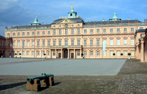 Schloss Rastattk.jpg (36657 Byte)